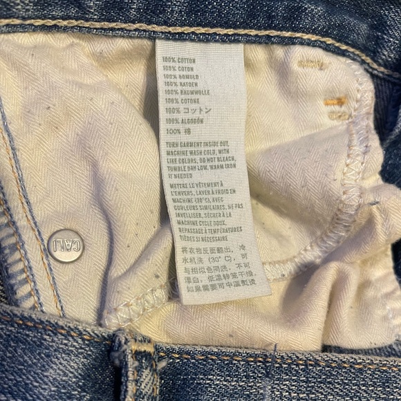 Distressed Hollister Jeans - Picture 7 of 7